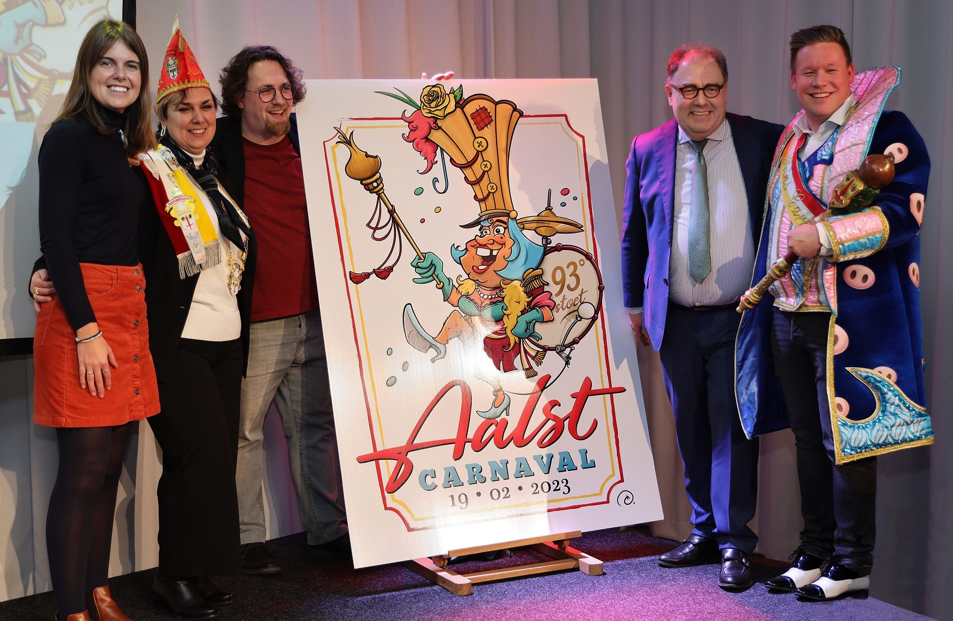 
Aalst Carnaval 2024 - Wie maakt de Carnavalsaffiche en wie ontwerpt de Verbrandingspop?
